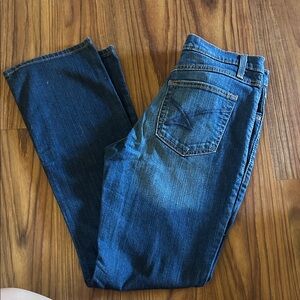 Cinch Women's Straight Blue Jeans